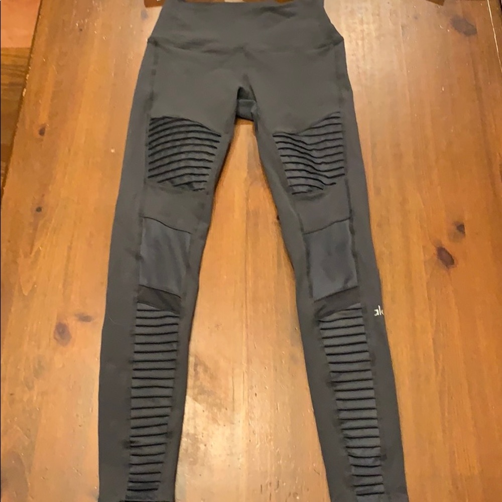 Alo yoga high waist moto leggings